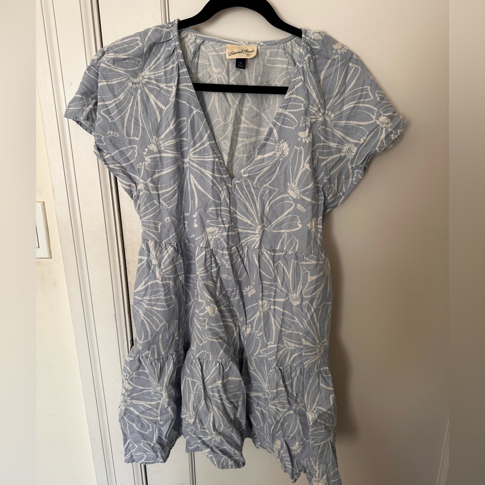 Universal Thread Light Blue and White Dress